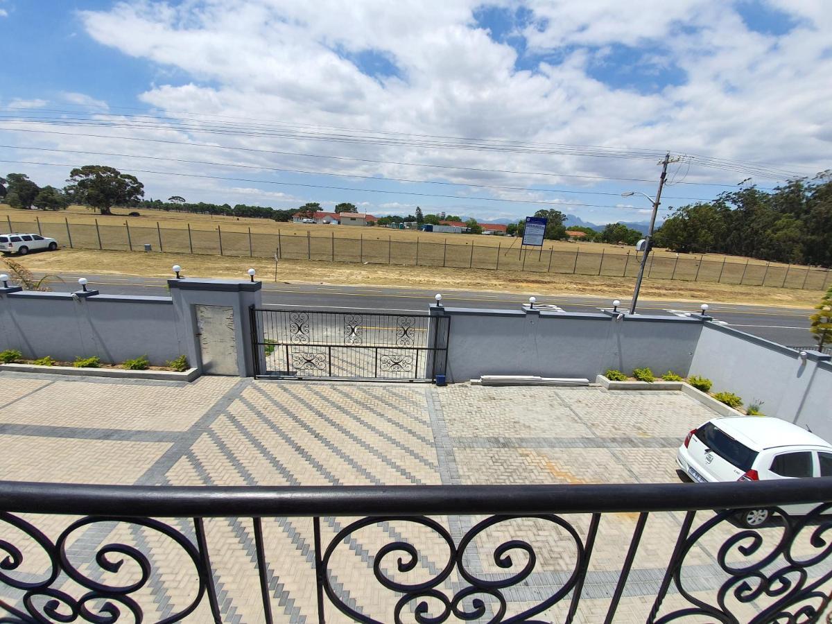 Biren Self Catering 2*